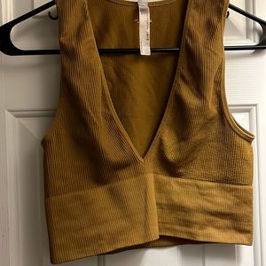 Free people happiness runs v next seamless ribbed tank, tan/rust color size M